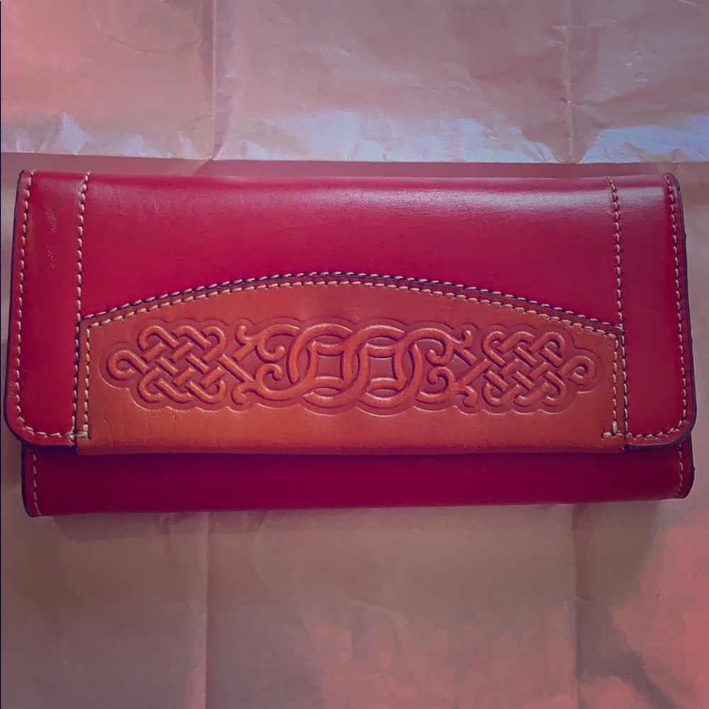 Made in Mongolia. 100% leather handmade.